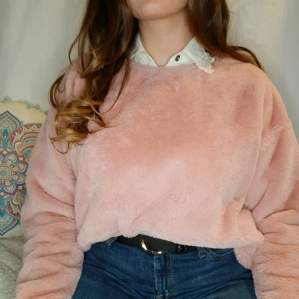 Pink rose faux fur fuzzy crewneck sweater M - Picture 6 of 6